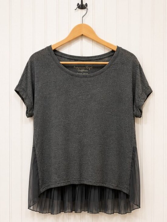 American Eagle Outfitters Tops - American Eagle Outfitters Gray Chiffon Pleated Hem Top Size Small Boho